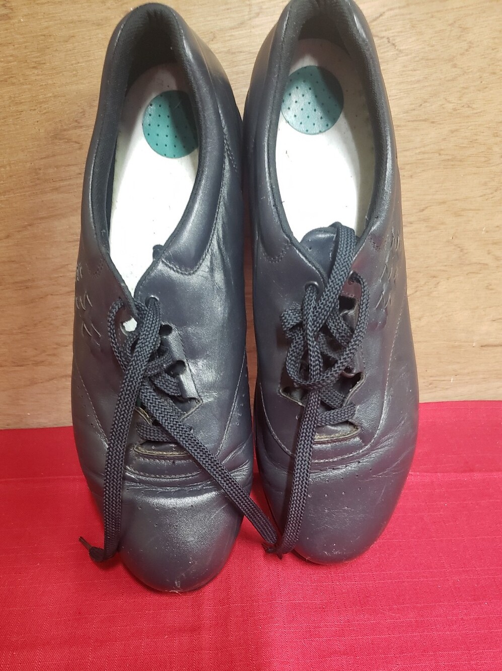Ladies Black Leather Lace Up Oxfords 12